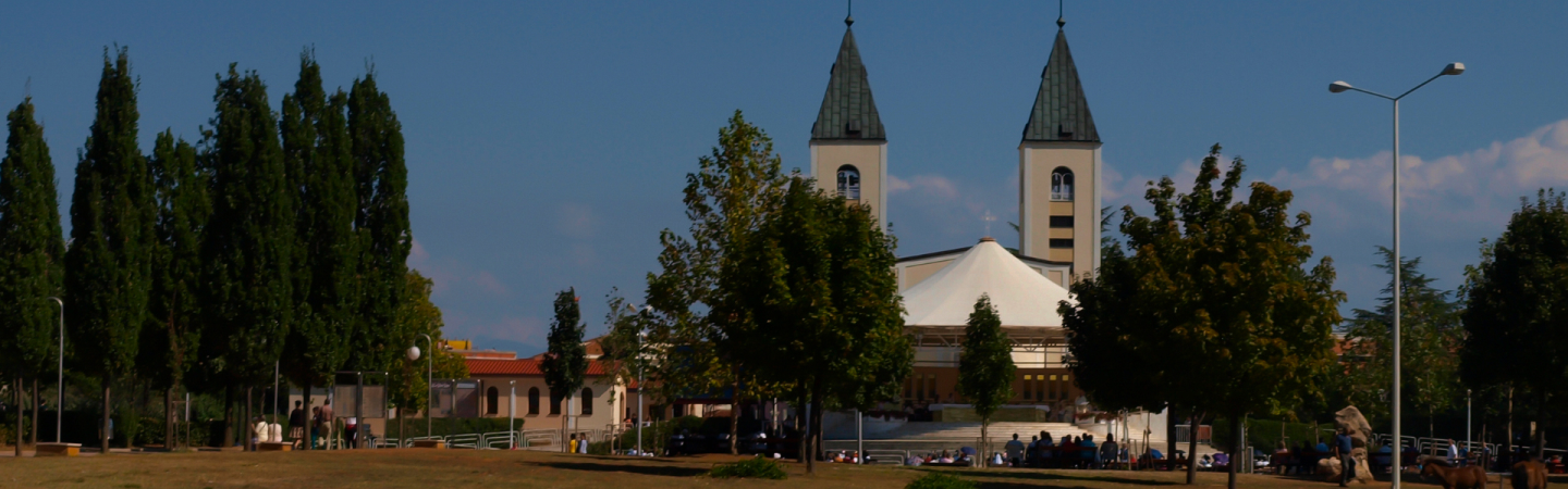 Explanada parroquia medjugorje