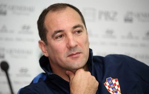croatia-national-football-team-medjugorje-may-june-2013-manager-igor-stimac-300x189