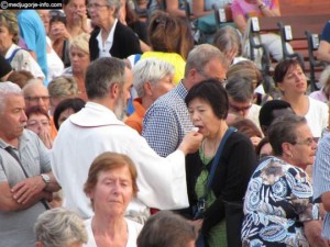 fotos-de-la-vigilia-del-33c2b0-aniversario-en-medjugorje-9