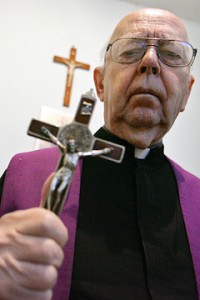 fr-father-padre-gabriele-amorh-medjugorje